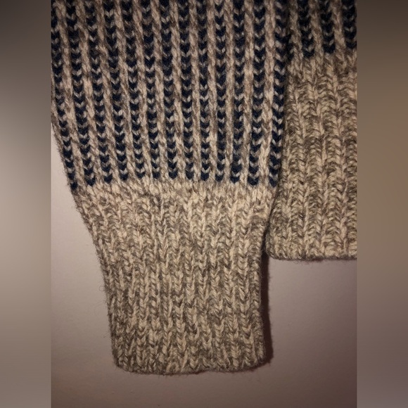 Vintage L.L.Bean wool fisherman knit sweater Freeport Maine blue grey - Picture 7 of 14